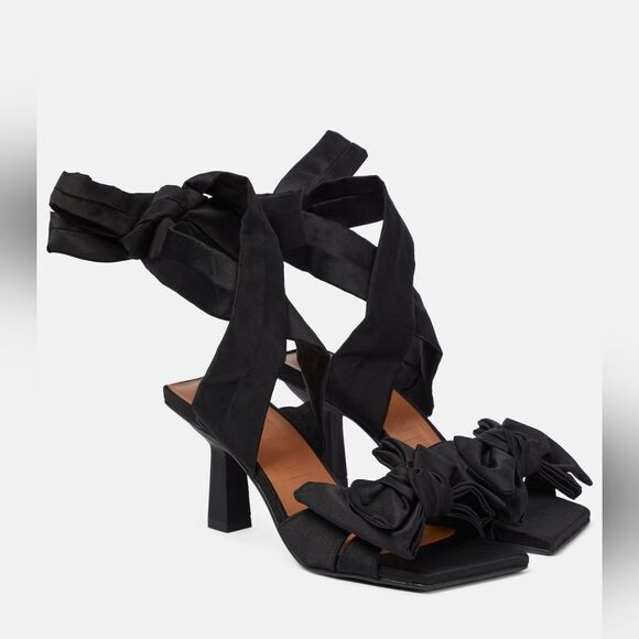 Ganni - Picture 3 of 11